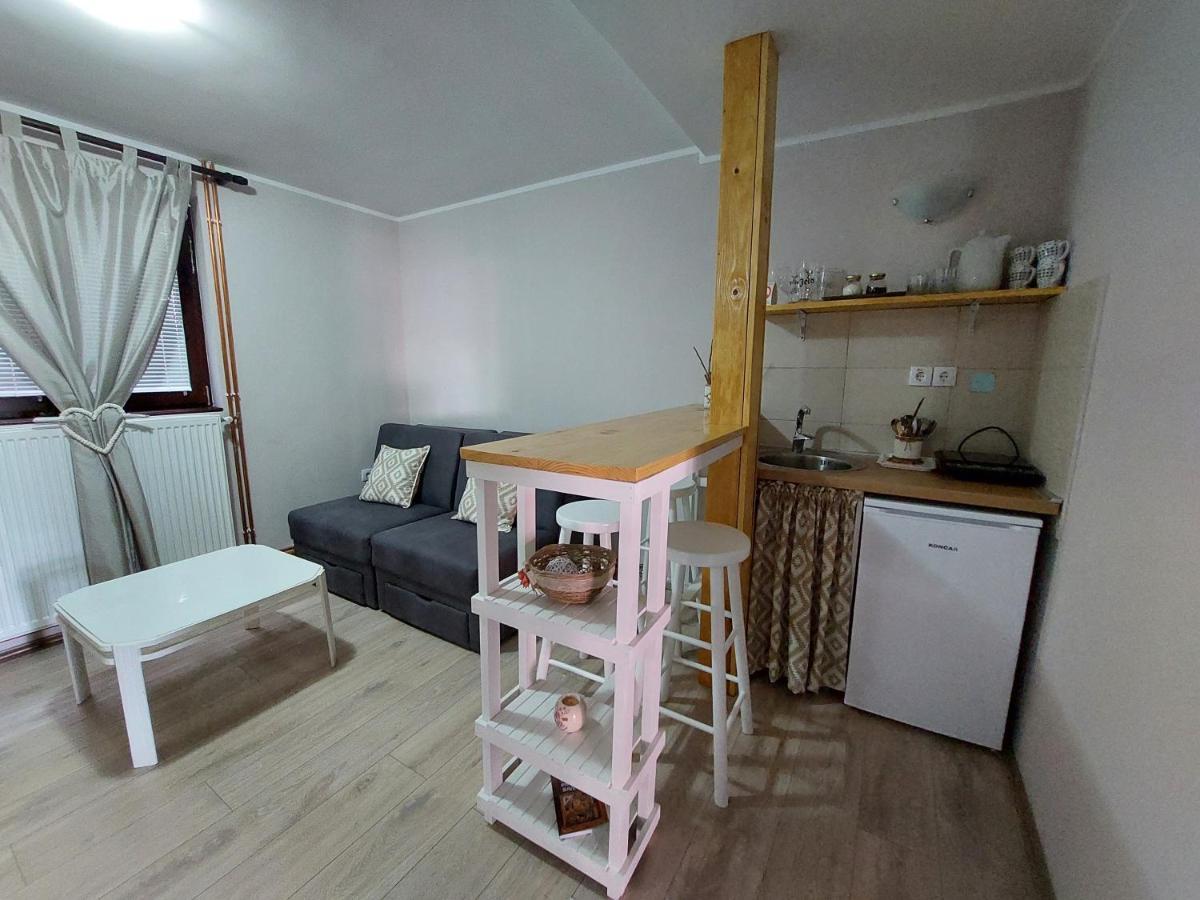 Hostelche Guest House Smederevo Exteriör bild